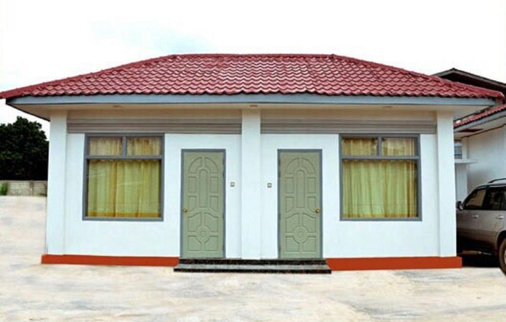Myat Nan Taw Hotel Loi-kaw Exterior foto
